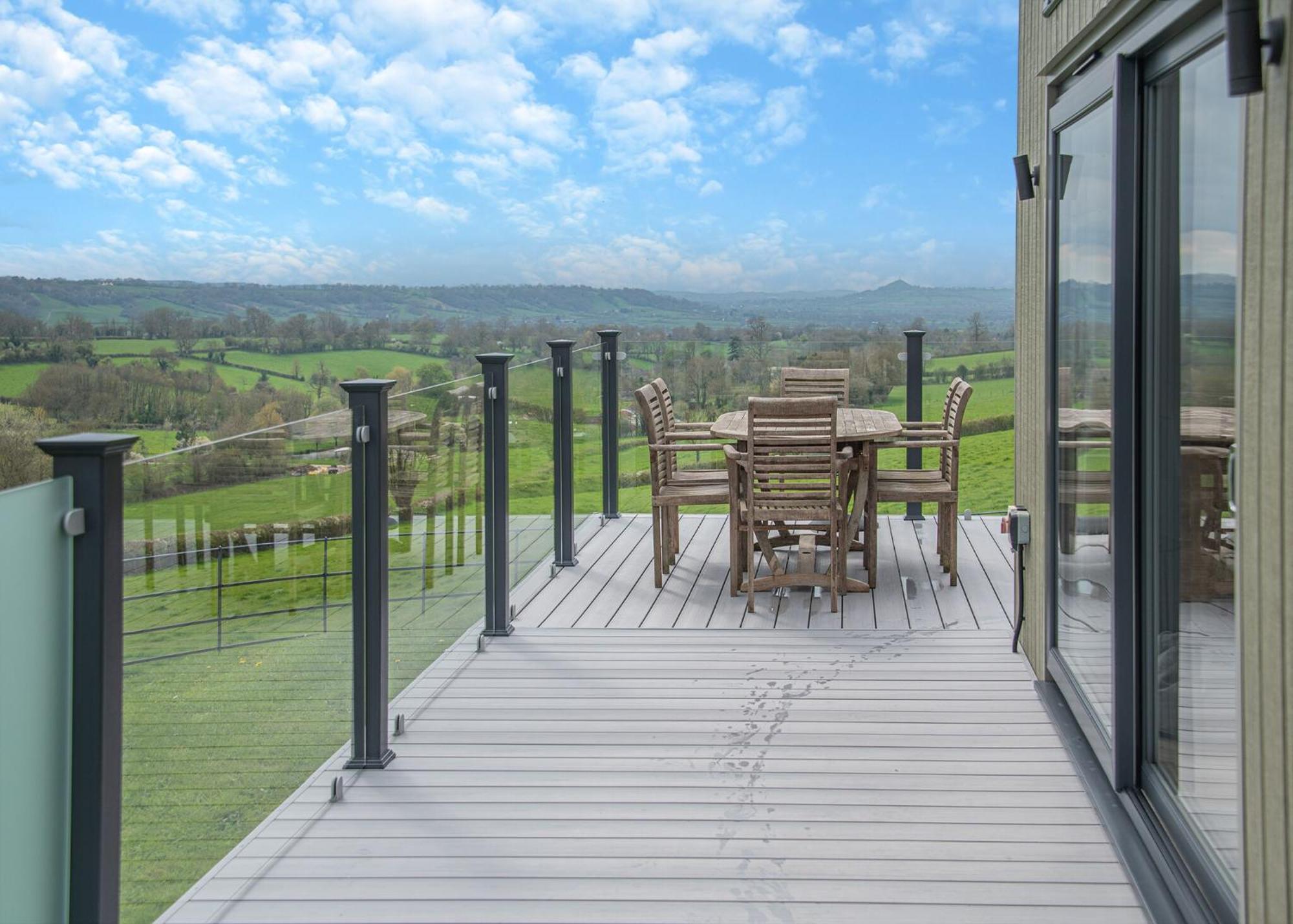 Midsomer Lodges Pilton Habitación foto