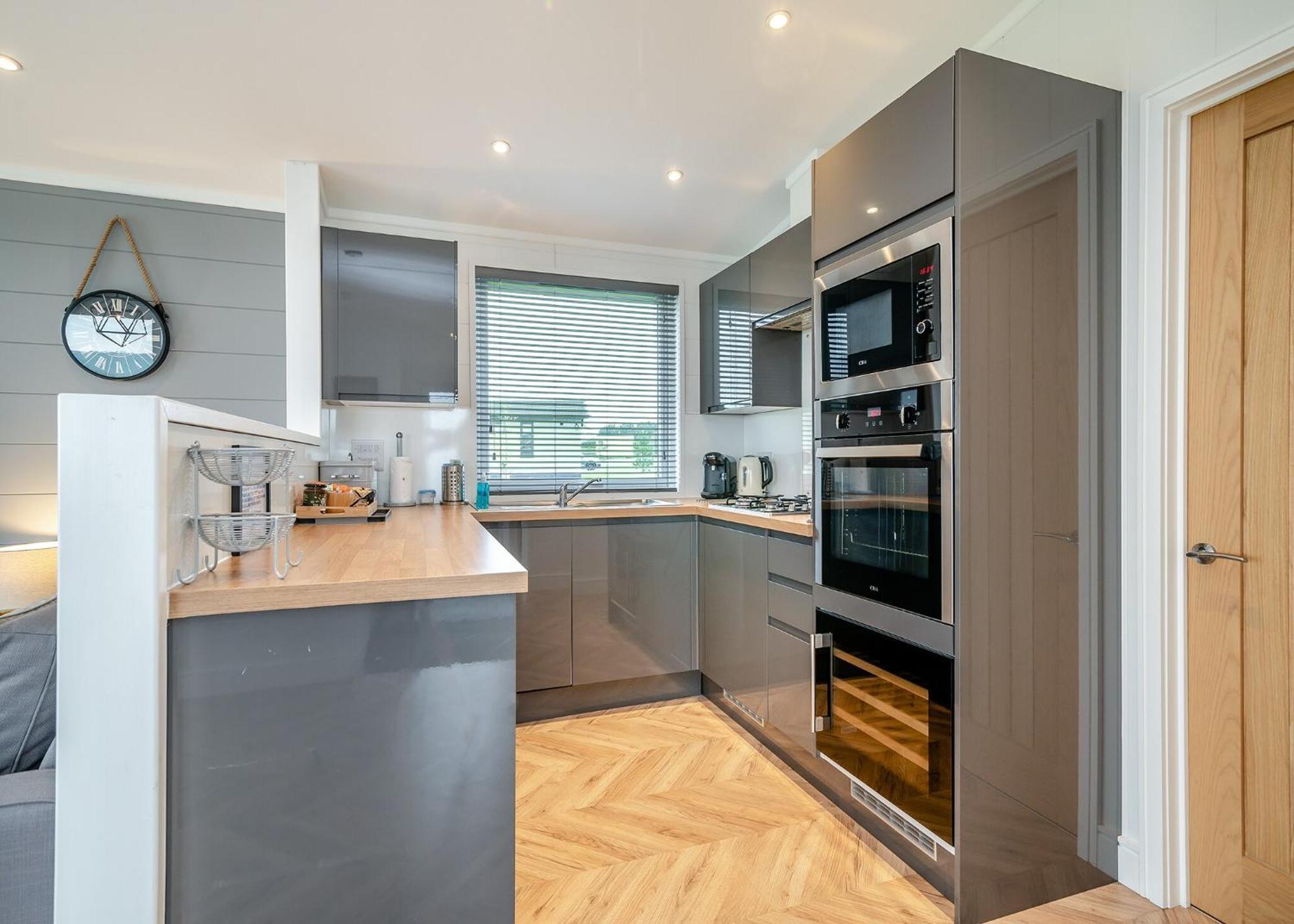 Midsomer Lodges Pilton Habitación foto