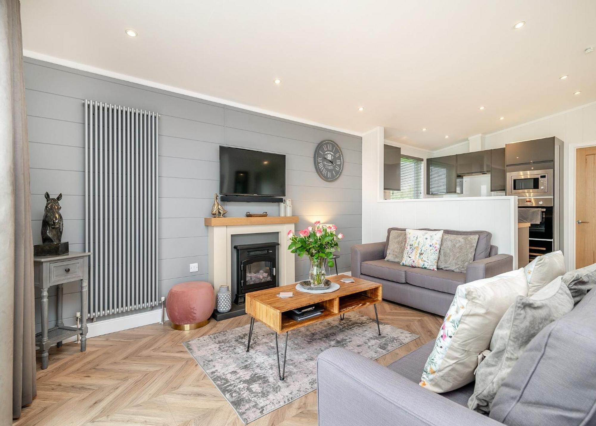 Midsomer Lodges Pilton Habitación foto