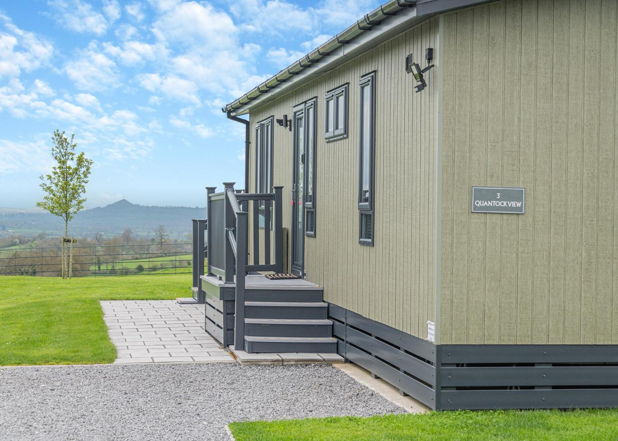 Midsomer Lodges Pilton Habitación foto